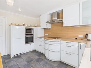 Kitchen other way- click for photo gallery